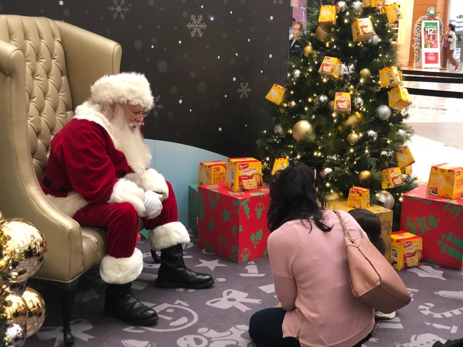 Panettone activations at Malls in the US